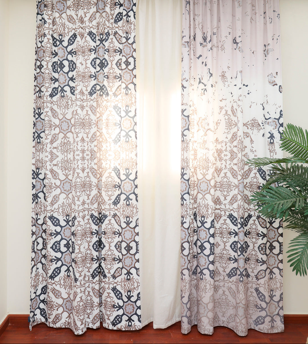Curtain - Amara